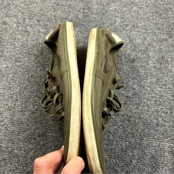 NIKE Women’s Army Green Lace Up Low rise Shoe size: 8.5 - Picture 3 of 11